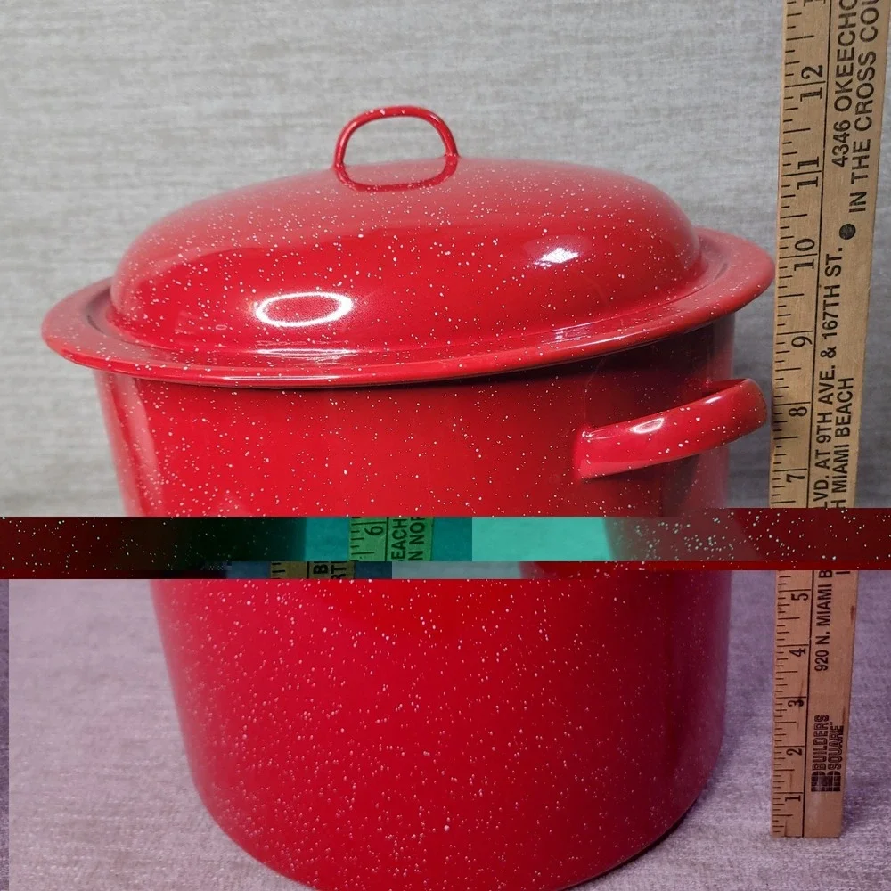 Crate & Barrel OLD STOCK Tinware Red & White Metal Pitcher & Stock Pot Set NEW